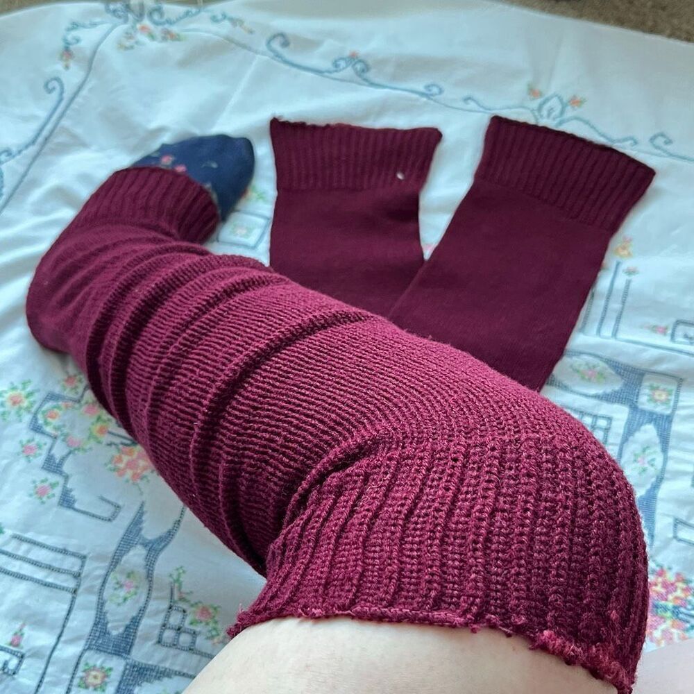 VTG Burgundy Knit Leg Warmers 30” Balletcore Dance 70s 80s